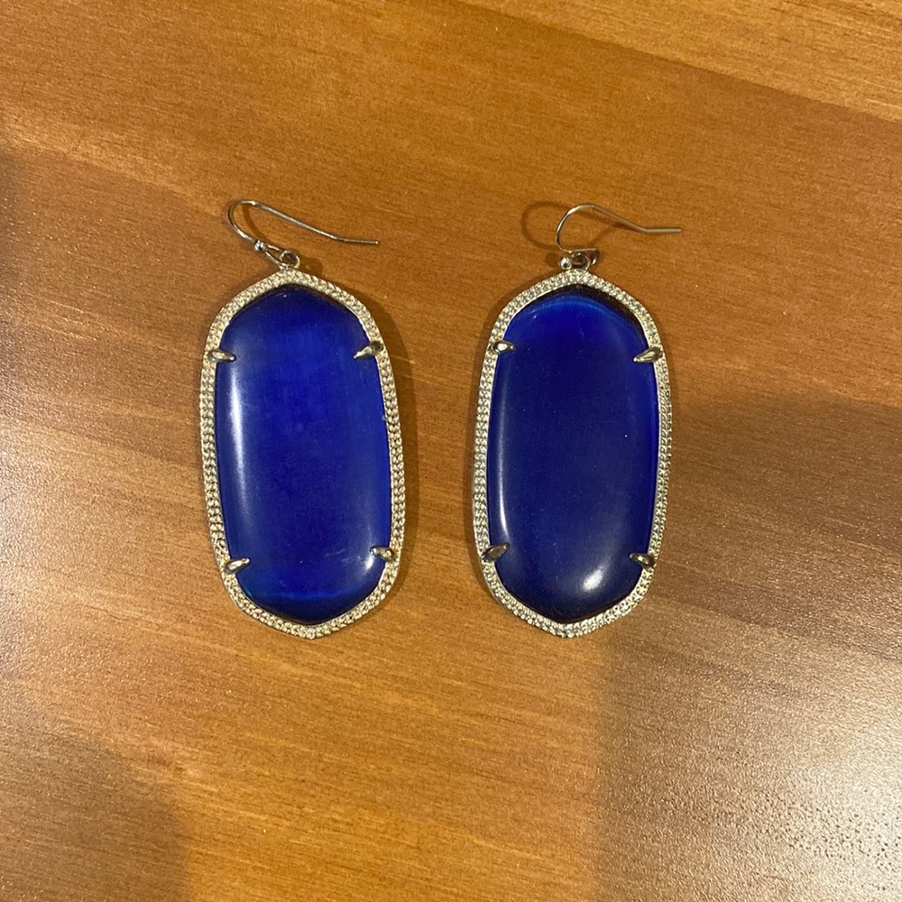 Kendra Scott earrings